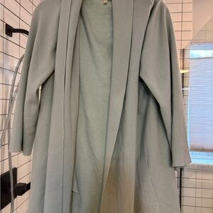 Escada Elegant Light Green Open Cardigan drape shawl size 42 merino wool